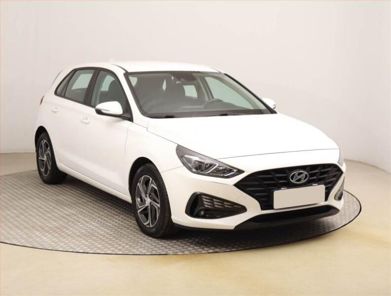 Hyundai i30 - hlavní foto