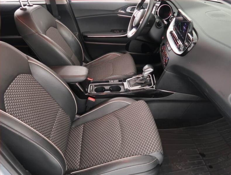 Kia XCeed - hlavní fotka