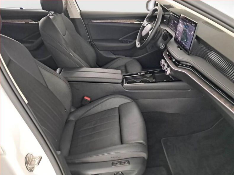 Škoda Superb - hlavní fotka