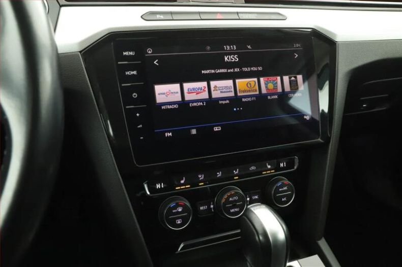 Volkswagen Passat - hlavní fotka