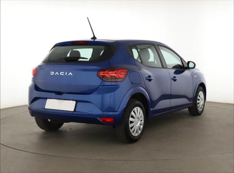 Dacia Sandero - hlavní fotka