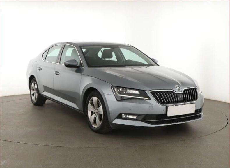 Škoda Superb - hlavní fotka inzerátu