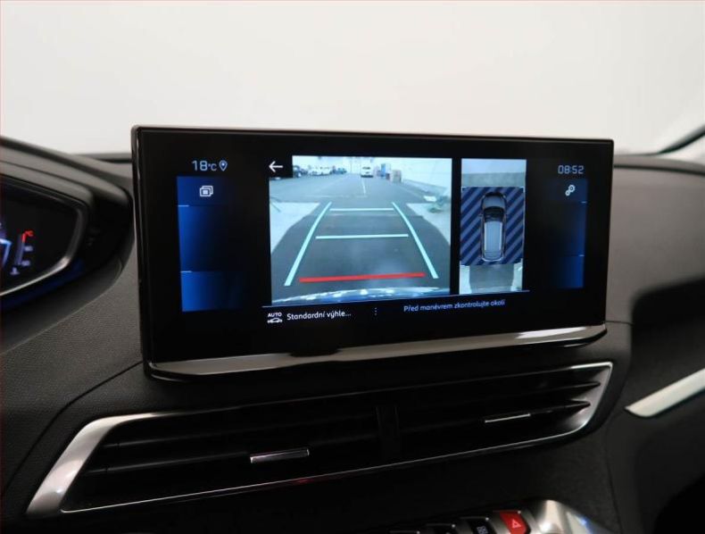 Peugeot 3008 - hlavní fotka