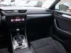Škoda Superb - fotka číslo 7