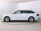 Škoda Superb - fotka číslo 2