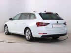 Škoda Superb - fotka číslo 3