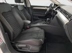 Volkswagen Passat - fotka číslo 8