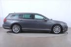Volkswagen Passat - fotka číslo 5