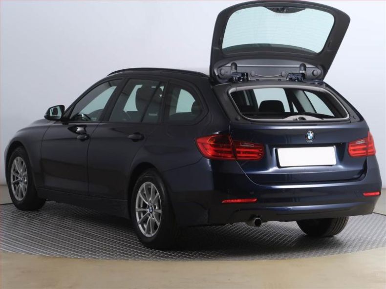 BMW Řada 3 - hlavní fotka