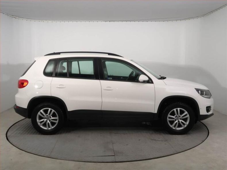 Volkswagen Tiguan - hlavní fotka