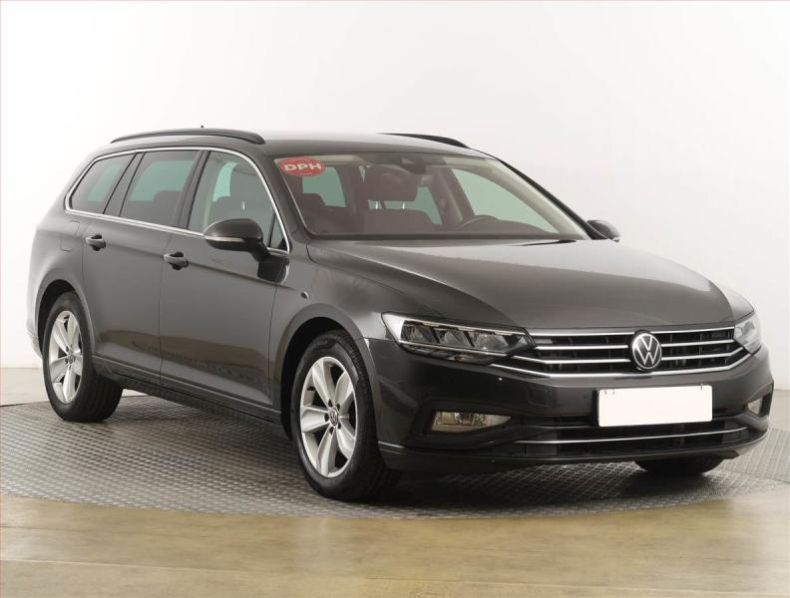 Volkswagen Passat - hlavní fotka