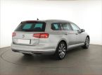 Volkswagen Passat - fotka číslo 4