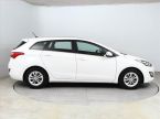 Hyundai i30 - fotka číslo 5