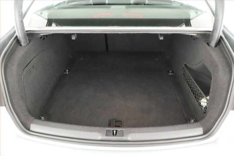 Audi A4 - hlavní fotka inzerátu