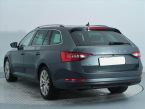 Škoda Superb - fotka číslo 3