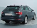 Škoda Superb - fotka číslo 4