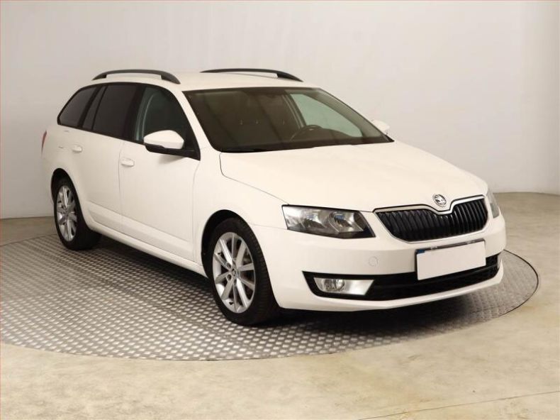 Škoda Octavia - hlavní foto