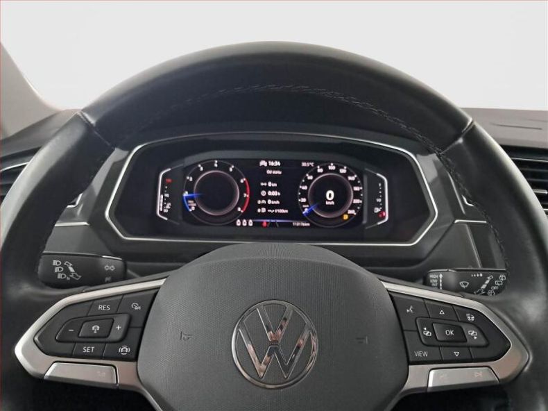 Volkswagen Tiguan - hlavní fotka