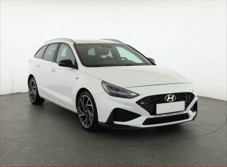 Hyundai i30 - hlavní foto