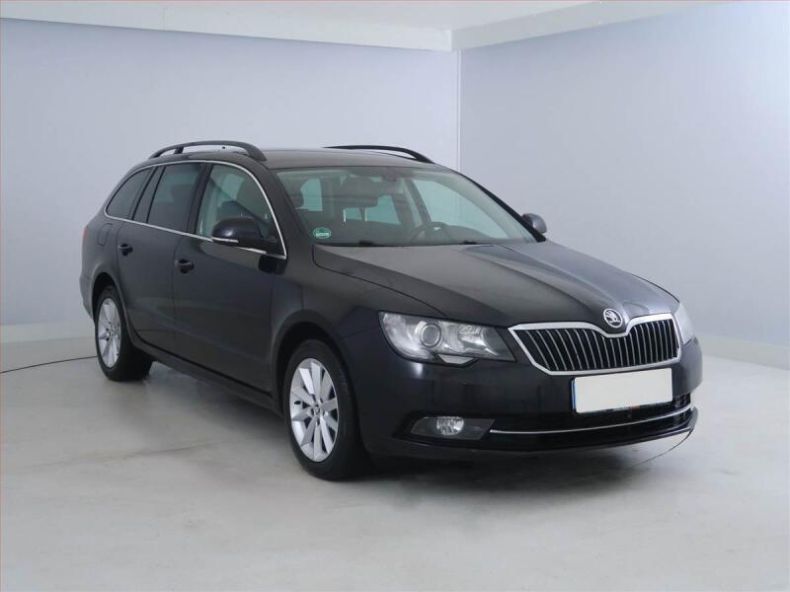 Škoda Superb - hlavní fotka inzerátu