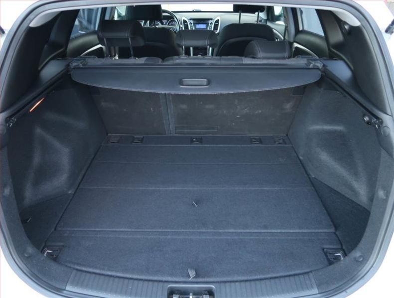 Hyundai i30 - hlavní fotka