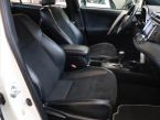 Toyota RAV 4 - fotka číslo 8