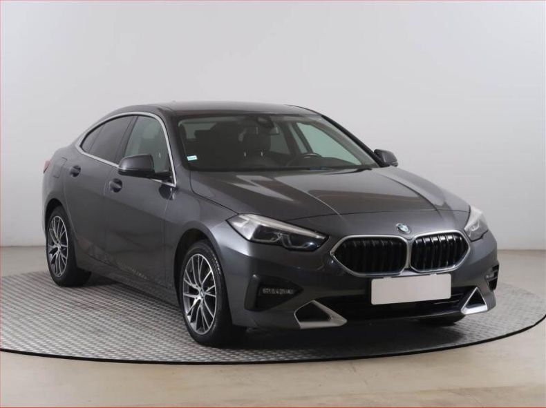 BMW Řada 2 - hlavní foto