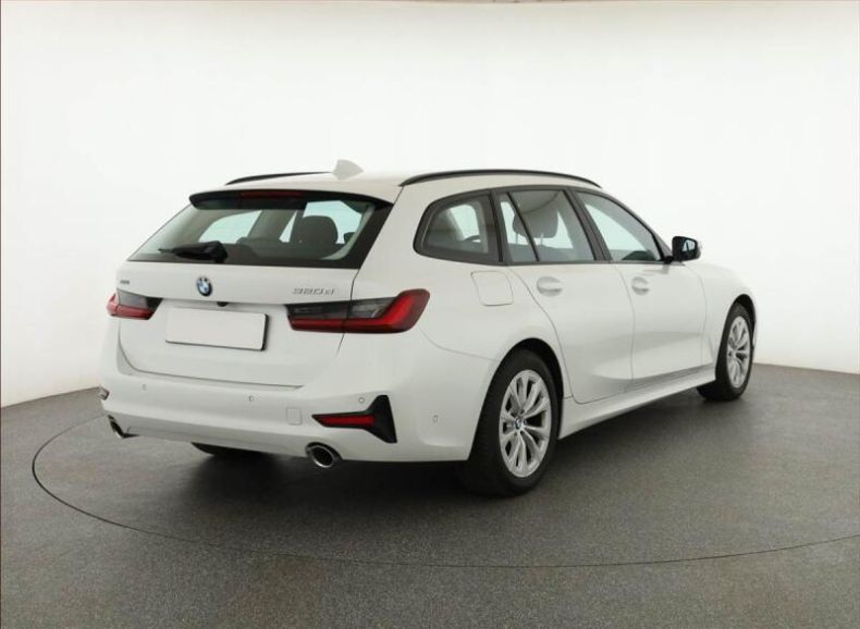 BMW Řada 3 - hlavní fotka