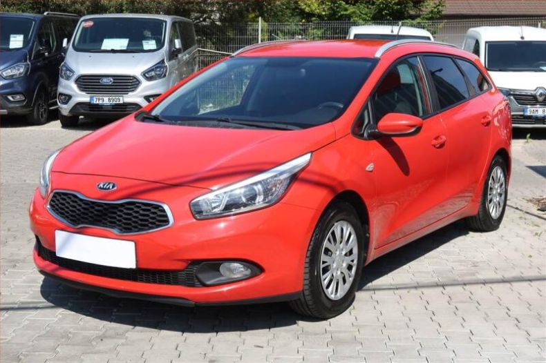 Kia Cee'd - hlavní fotka