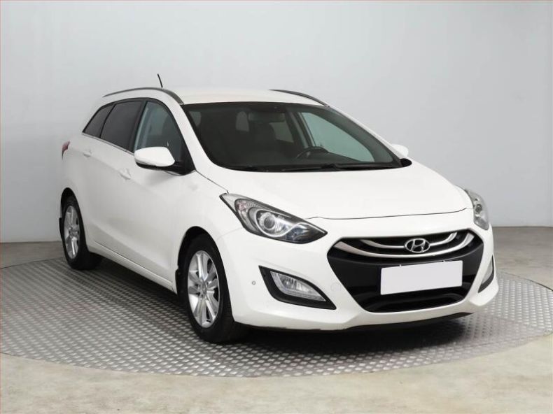 Hyundai i30 - hlavní fotka inzerátu