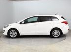 Hyundai i30 - fotka číslo 2