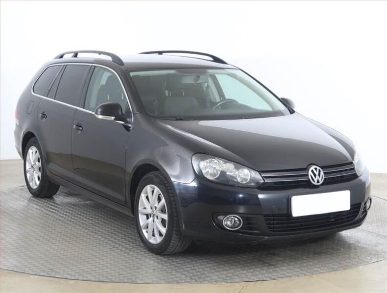 Volkswagen Golf - hlavní foto