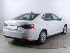 Škoda Superb - fotka číslo 4