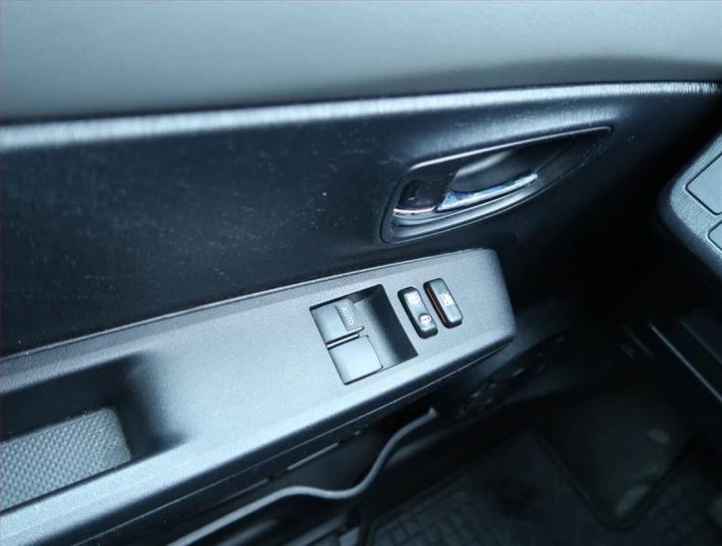 Toyota Yaris - hlavní fotka