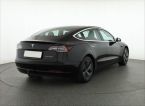 Tesla Model 3 - fotka číslo 4