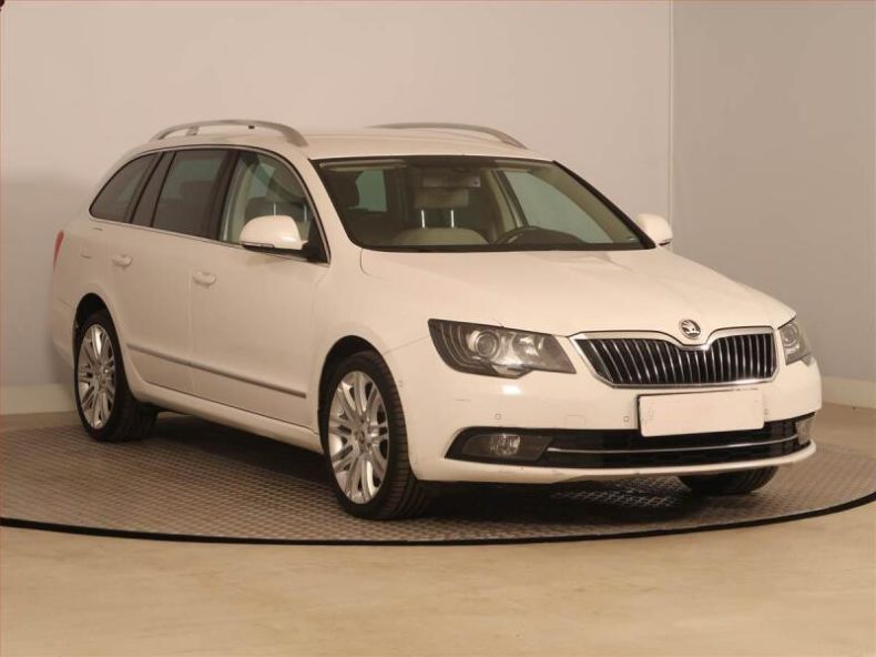 Škoda Superb - hlavní fotka inzerátu