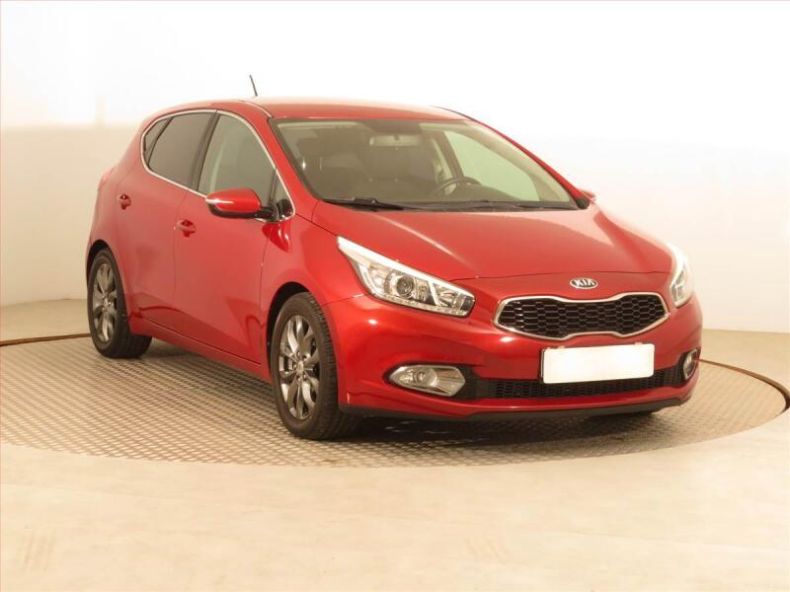 Kia Cee'd - hlavní foto