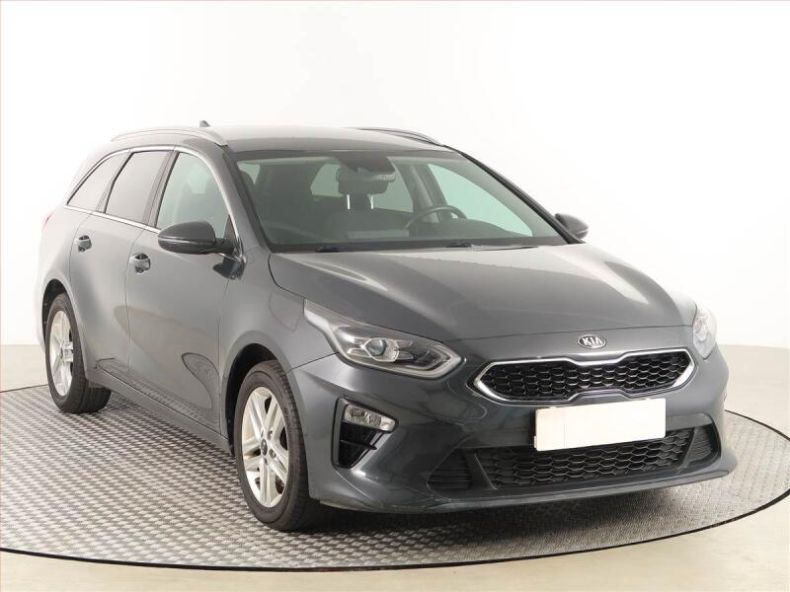 Kia Cee'd - hlavní foto