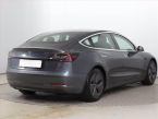 Tesla Model 3 - fotka číslo 4