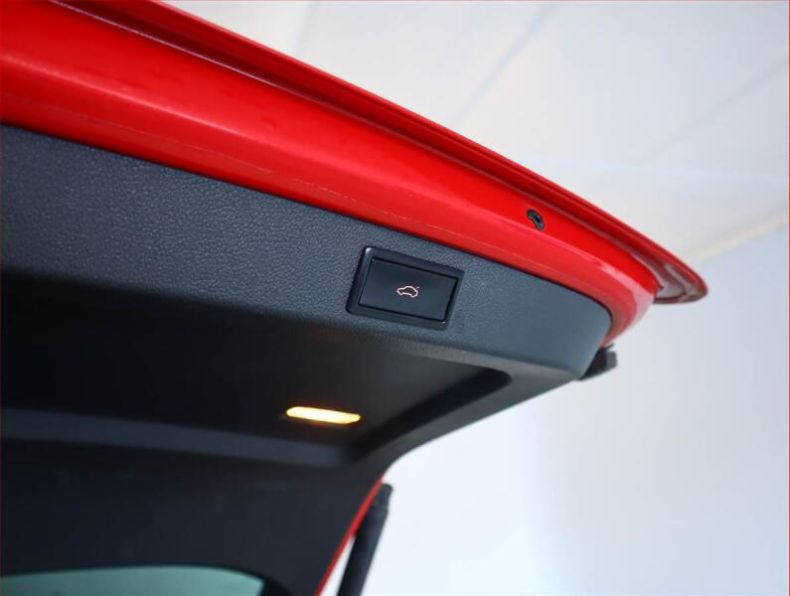 Škoda Superb - hlavní fotka