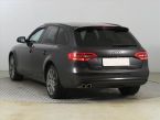 Audi A4 - fotka číslo 3