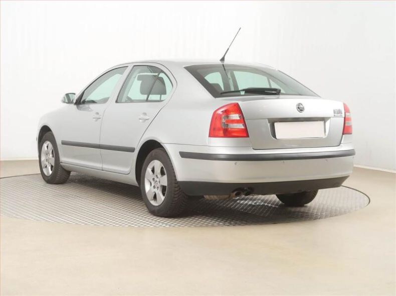 Škoda Octavia - hlavní fotka