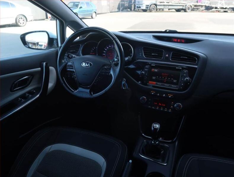 Kia Cee'd - hlavní fotka inzerátu