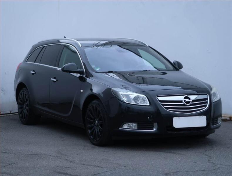 Opel Insignia - hlavní fotka inzerátu