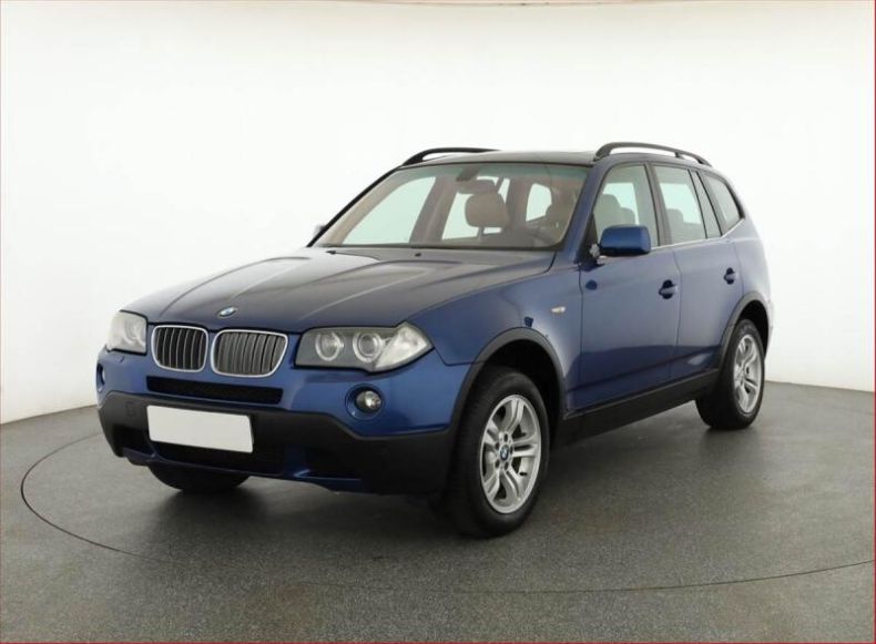 BMW X3 - hlavní foto