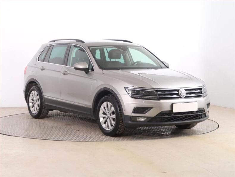 Volkswagen Tiguan - hlavní fotka inzerátu