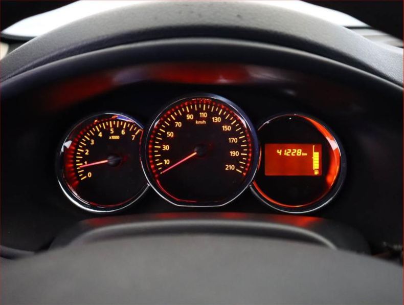 Dacia Sandero - hlavní fotka