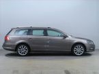 Volkswagen Passat - fotka číslo 5