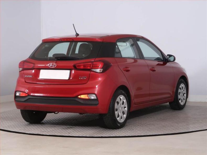 Hyundai i20 - hlavní fotka