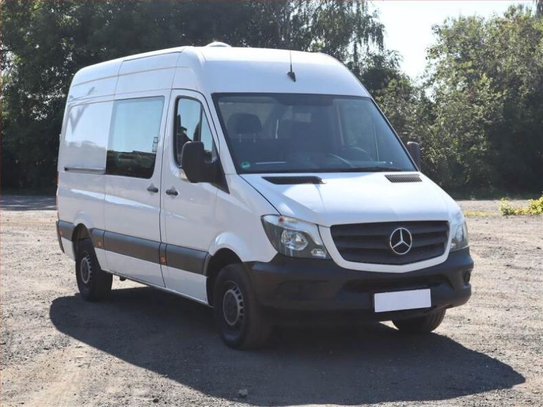 Mercedes Sprinter - hlavní foto